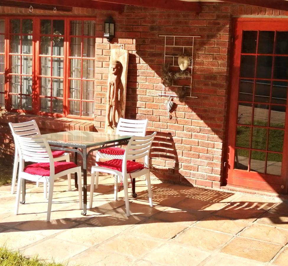 Gaestehaus Helderbergview Somerset West Esterno foto
