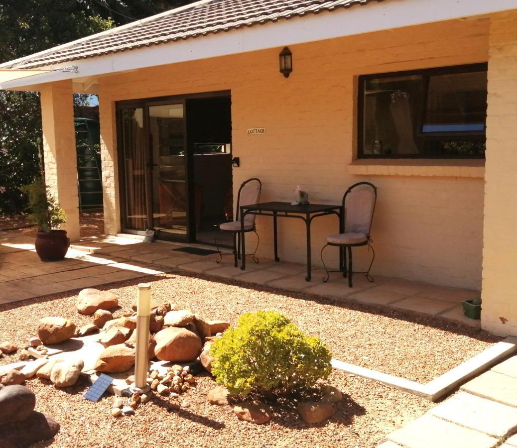 Gaestehaus Helderbergview Somerset West Esterno foto